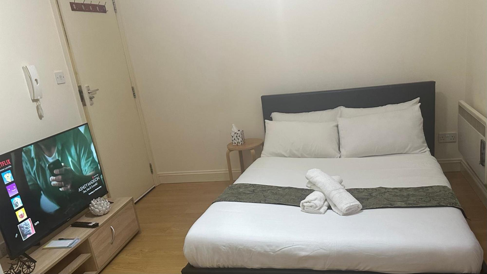 Appartamento Chic Urban Retreat Londra Esterno foto