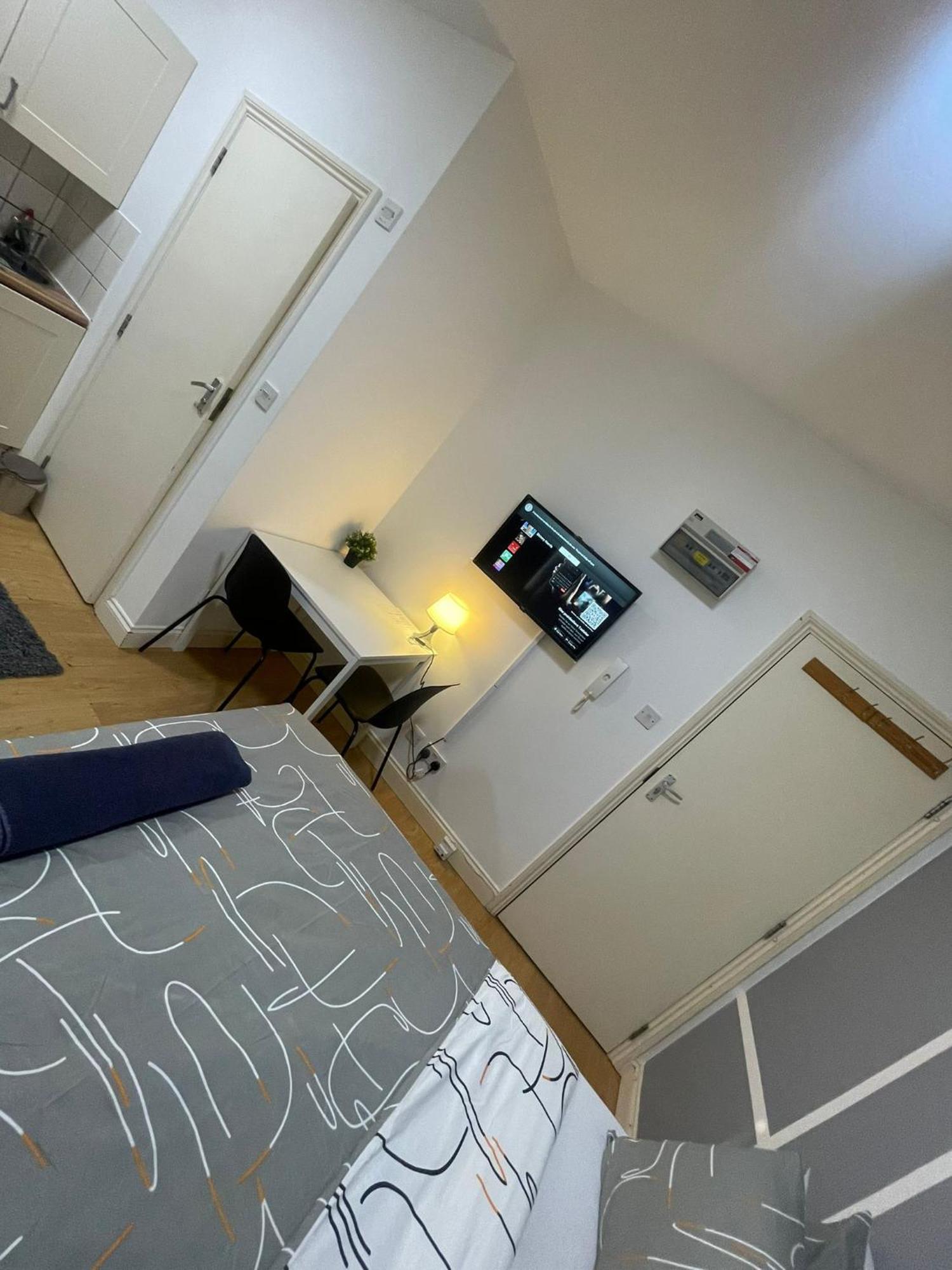 Appartamento Chic Urban Retreat Londra Esterno foto